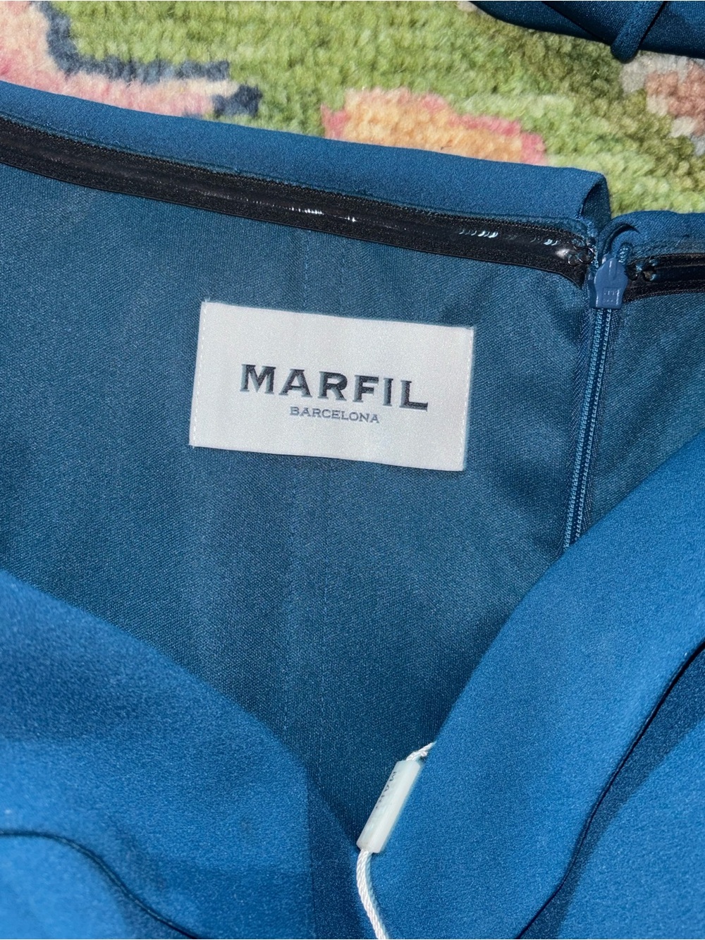 Marfil Barcelona cocktail dress with removable sleeves - Picture 7 of 11